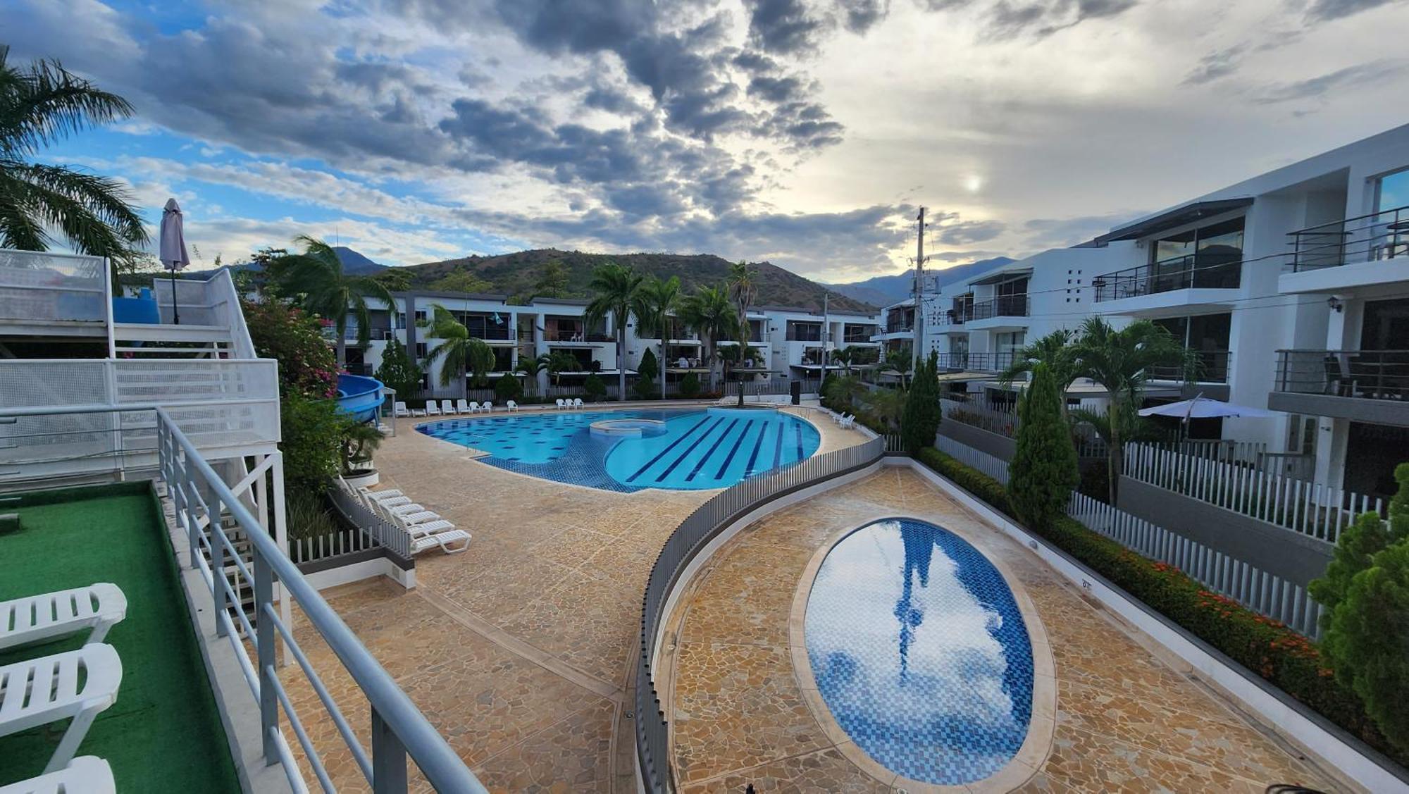 Apartasol Club Ciudadela Santa Fe - ซานตาเฟเดอันตีโอเกีย ภายนอก รูปภาพ
